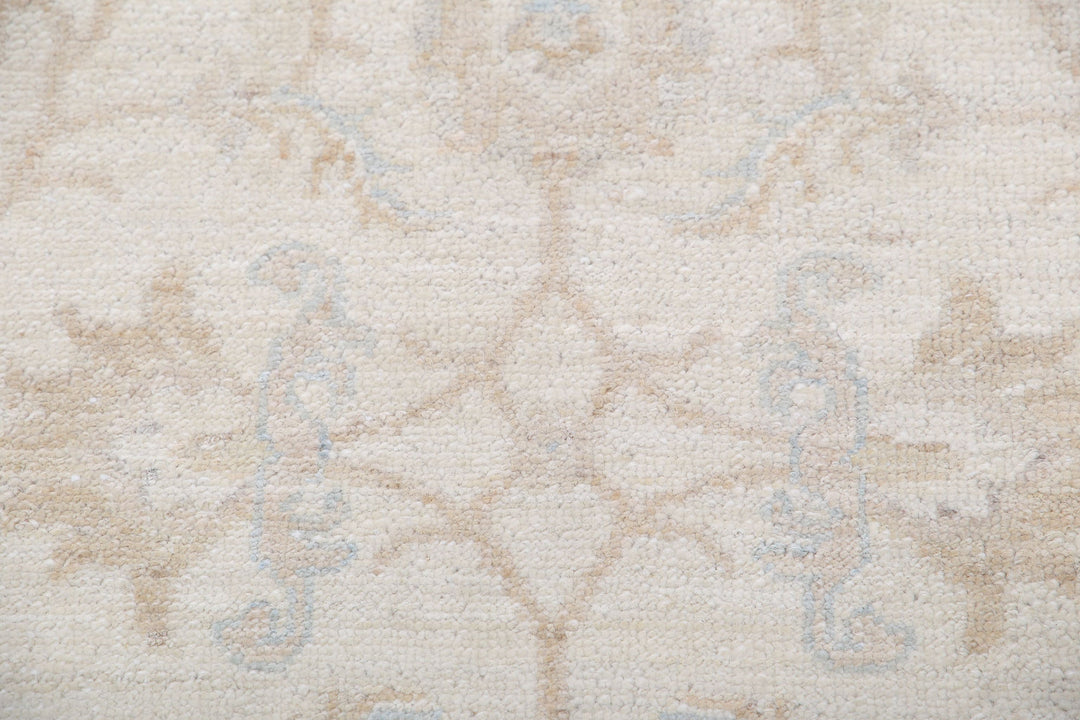 Hand Knotted Serenity Wool Rug 2' 5" x 6' 4" - No. AT97931