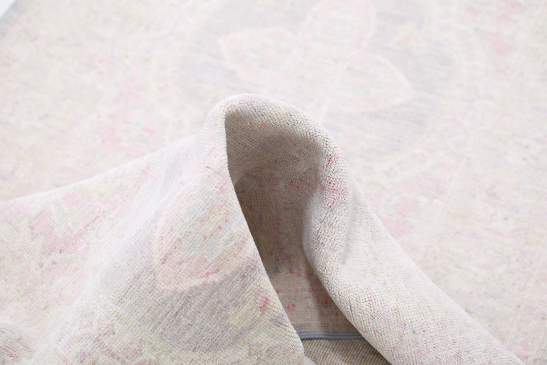 Hand Knotted Serenity Wool Rug 2' 7" x 9' 9" - No. AT77561