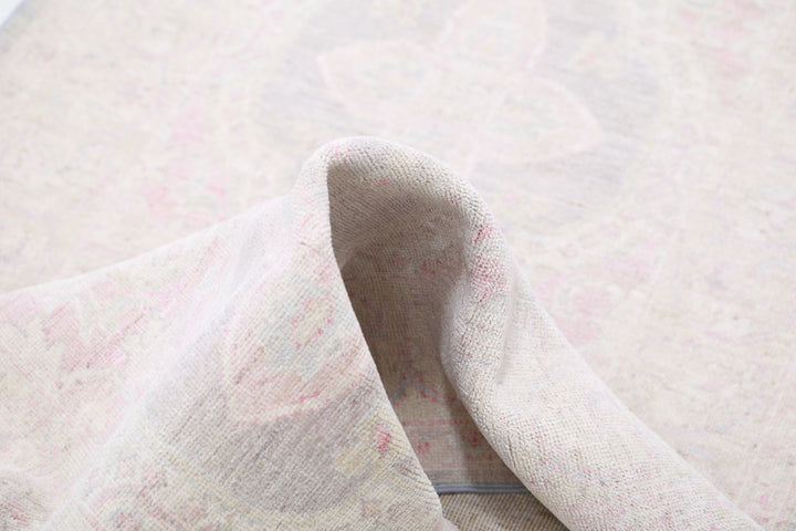 Hand Knotted Serenity Wool Rug 2' 7" x 9' 9" - No. AT77561