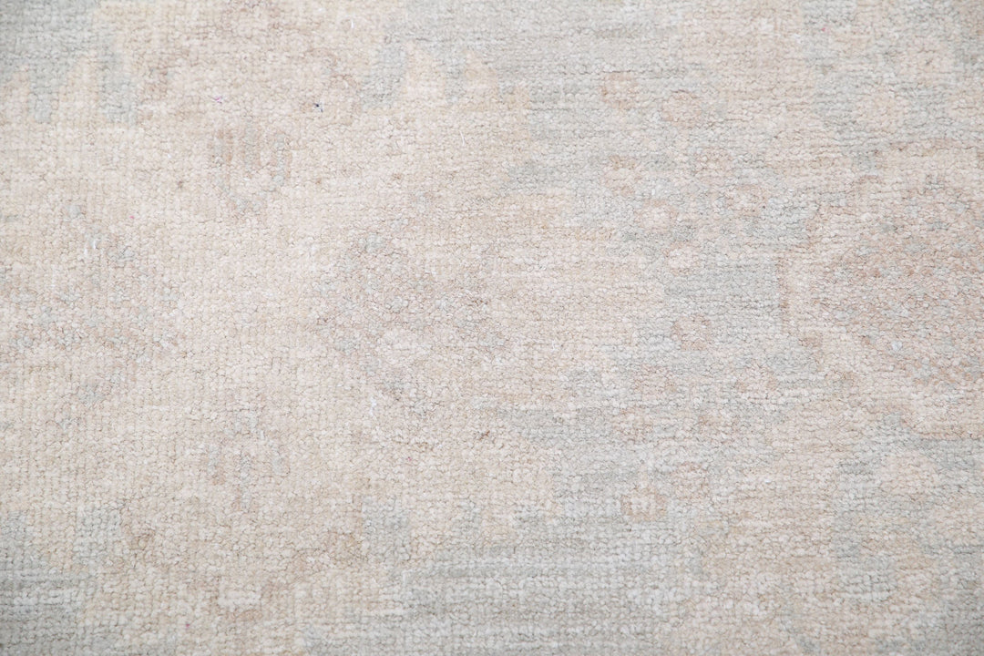 Hand Knotted Serenity Wool Rug 7' 10" x 9' 7" - No. AT46496