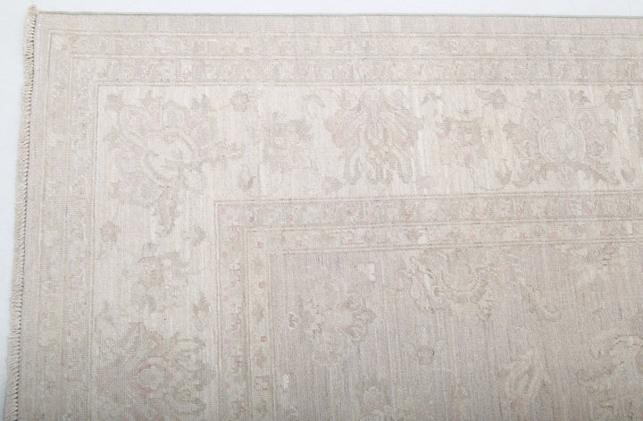 Hand Knotted Serenity Wool Rug 5' 7" x 7' 8" - No. AT98468