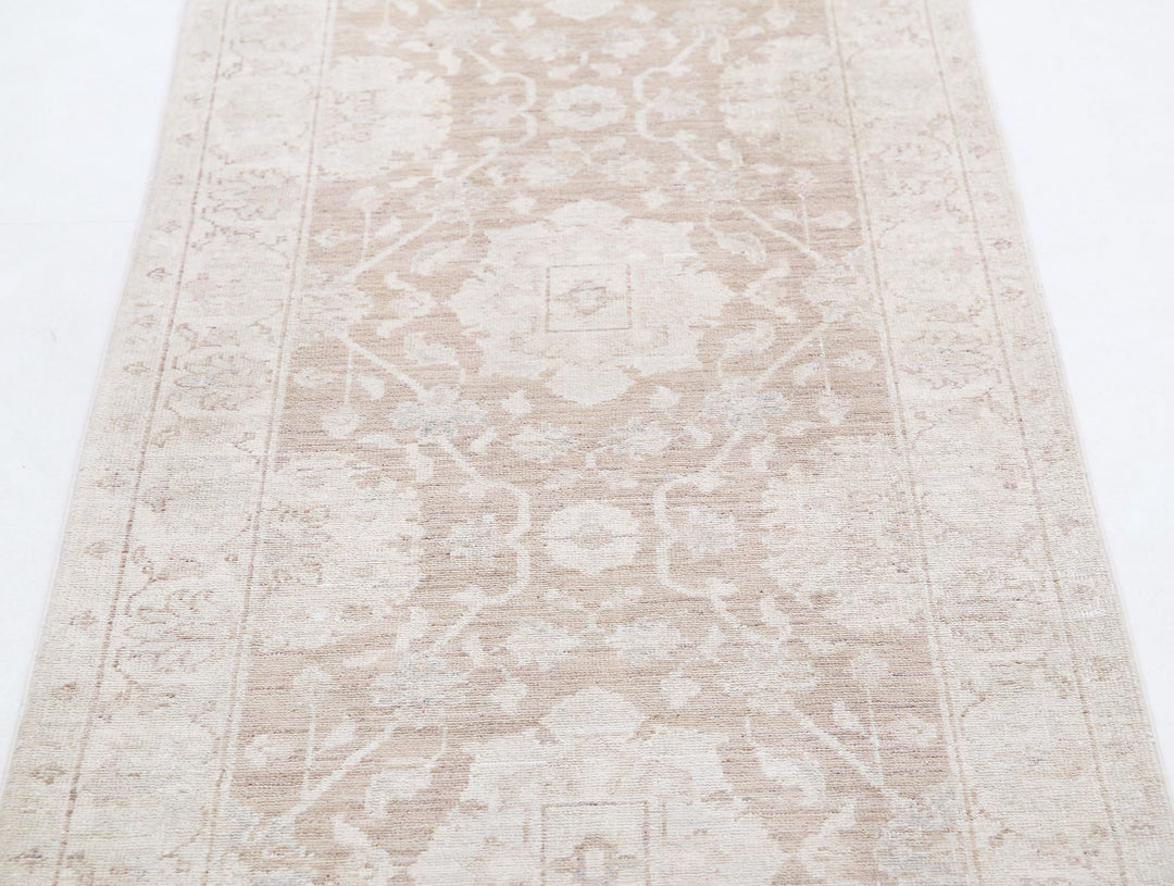 Hand Knotted Serenity Wool Rug 2' 7" x 10' 0" - No. AT81709