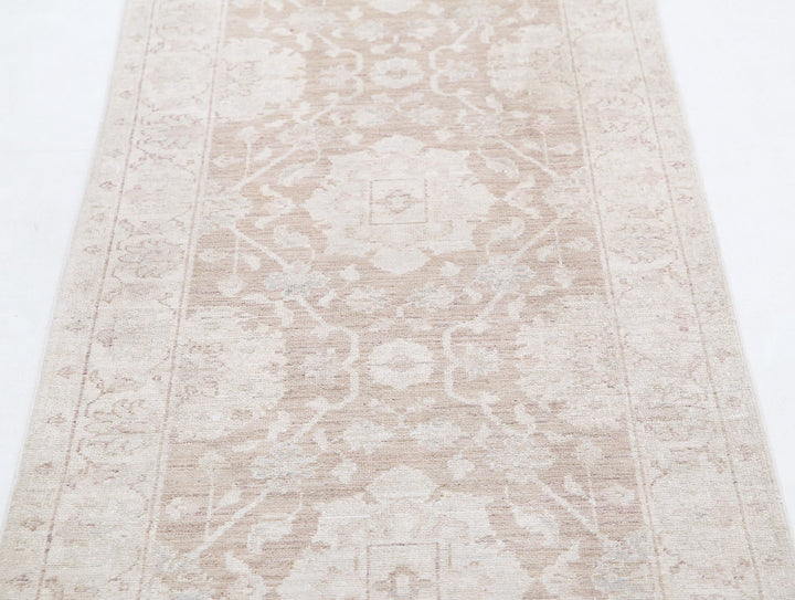 Hand Knotted Serenity Wool Rug 2' 7" x 10' 0" - No. AT81709