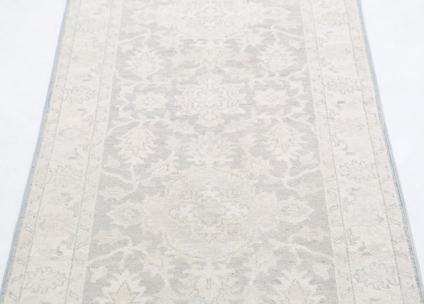 Hand Knotted Serenity Wool Rug 2' 6" x 5' 11" - No. AT61776