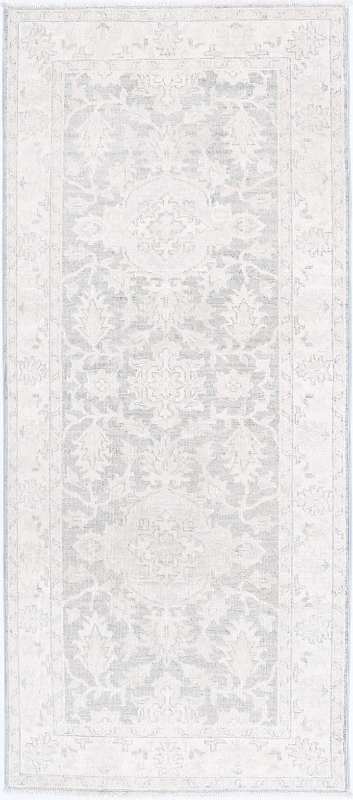 Hand Knotted Serenity Wool Rug 2' 6" x 5' 11" - No. AT61776