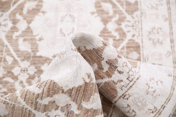 Hand Knotted Serenity Wool Rug 2' 4" x 7' 10" - No. AT20266