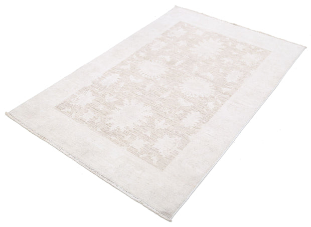 Hand Knotted Serenity Wool Rug 3' 10" x 5' 10" - No. AT90866