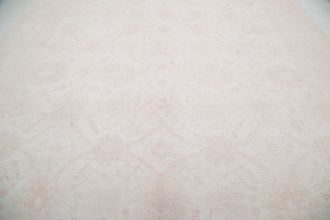 Hand Knotted Serenity Wool Rug 11' 9" x 14' 6" - No. AT53148