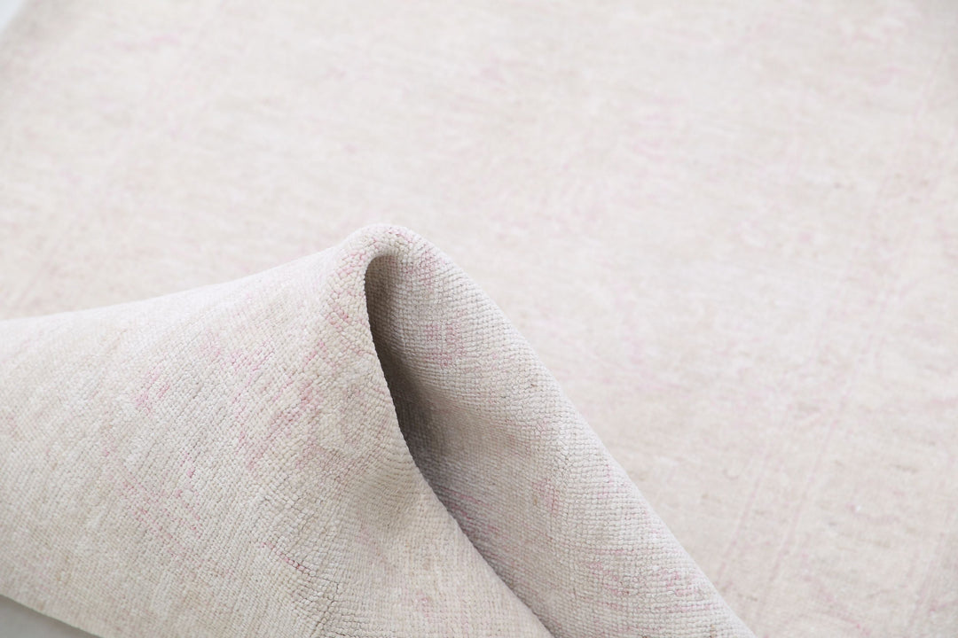 Hand Knotted Serenity Wool Rug 2' 8" x 8' 3" - No. AT57496