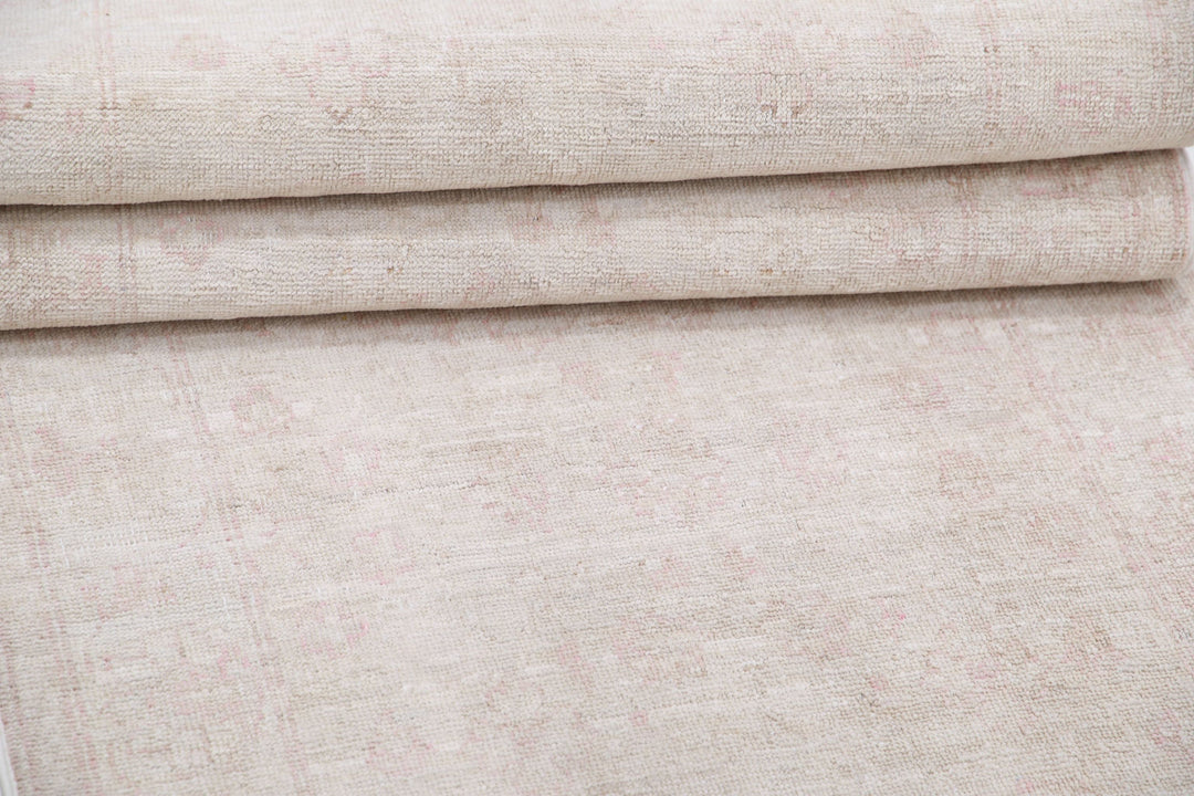 Hand Knotted Serenity Wool Rug 2' 5" x 9' 9" - No. AT48482