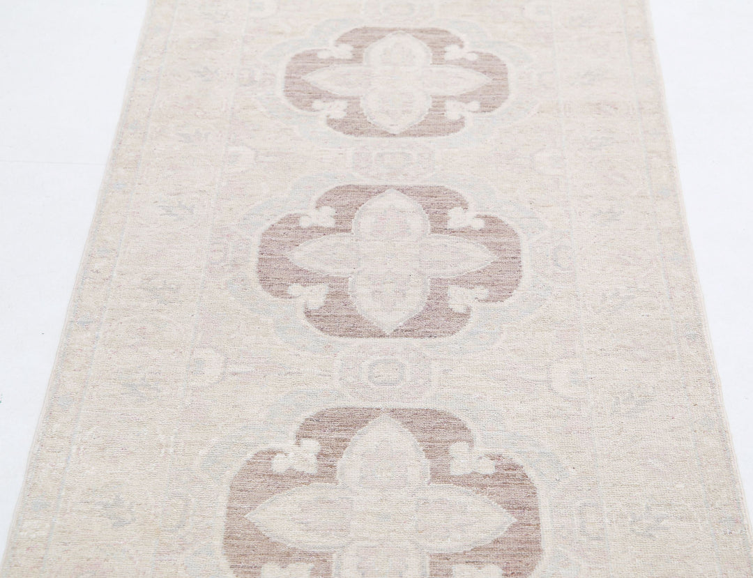 Hand Knotted Serenity Wool Rug 2' 6" x 8' 3" - No. AT66494