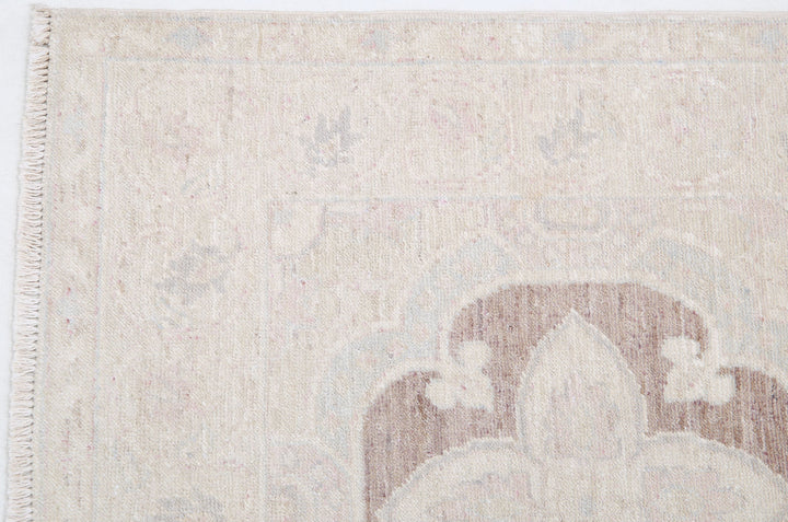Hand Knotted Serenity Wool Rug 2' 6" x 8' 3" - No. AT66494