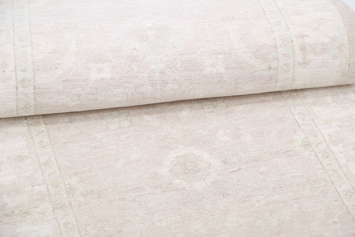 Hand Knotted Serenity Wool Rug 2' 7" x 7' 10" - No. AT27005