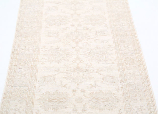 Hand Knotted Serenity Wool Rug 2' 7" x 8' 0" - No. AT24605