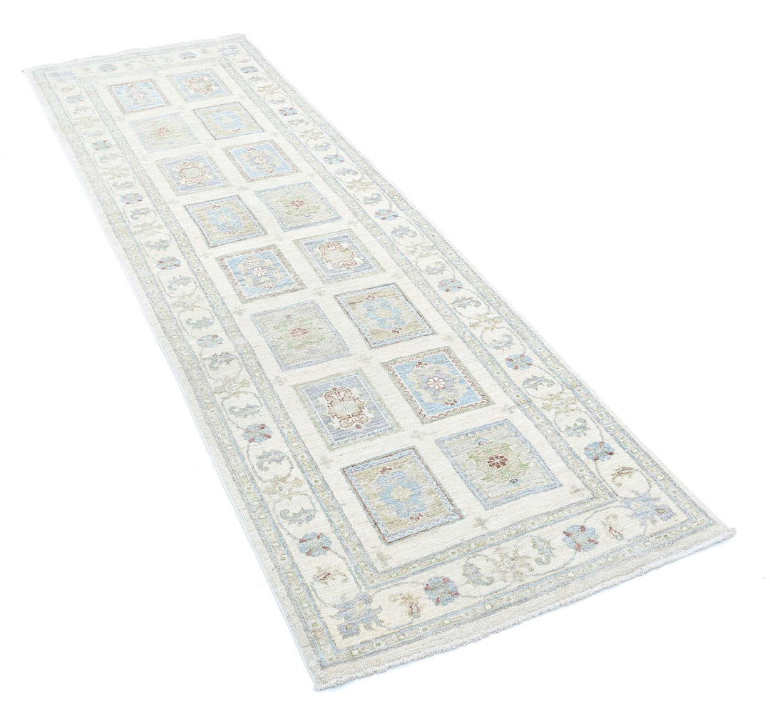 Hand Knotted Serenity Wool Rug 2' 6" x 7' 11" - No. AT76102
