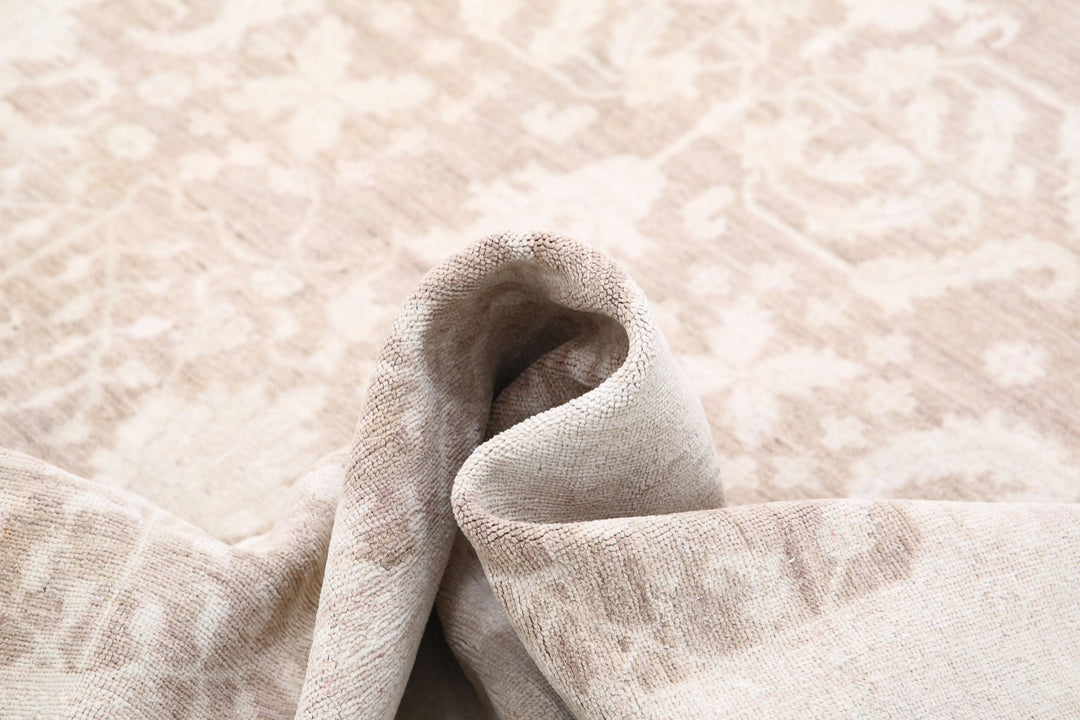 Hand Knotted Serenity Wool Rug 9' 6" x 13' 8" - No. AT15340