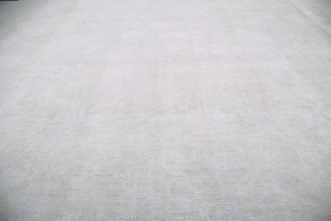 Hand Knotted Serenity Wool Rug 14' 7" x 18' 11" - No. AT41592