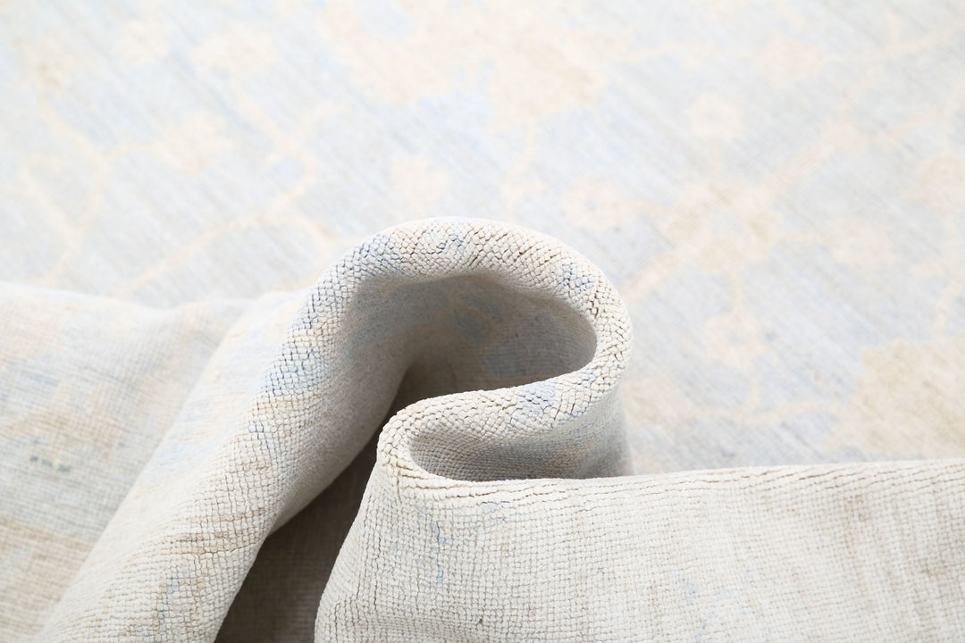 Hand Knotted Serenity Wool Rug 4' 10" x 6' 8" - No. AT22271