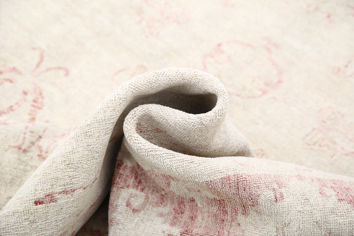 Hand Knotted Serenity Wool Rug 5' 3" x 7' 3" - No. AT23771