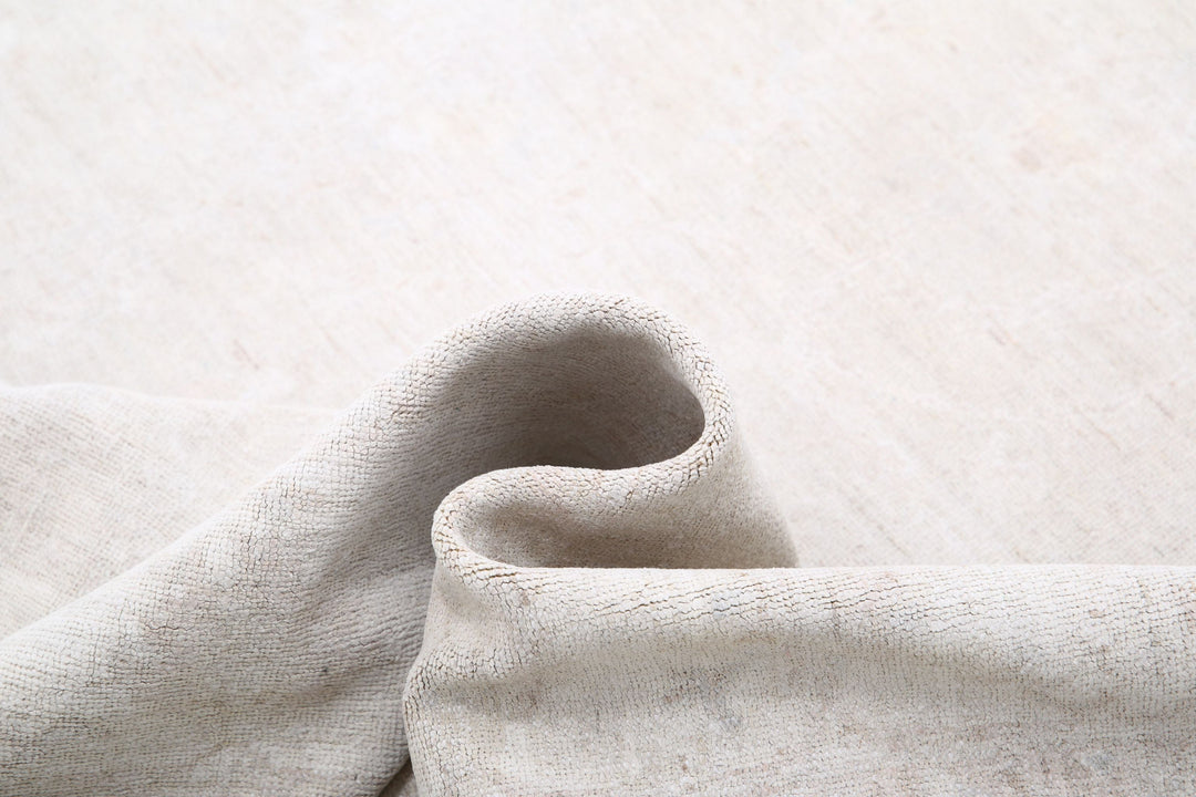 Hand Knotted Serenity Wool Rug 7' 11" x 9' 11" - No. AT56189