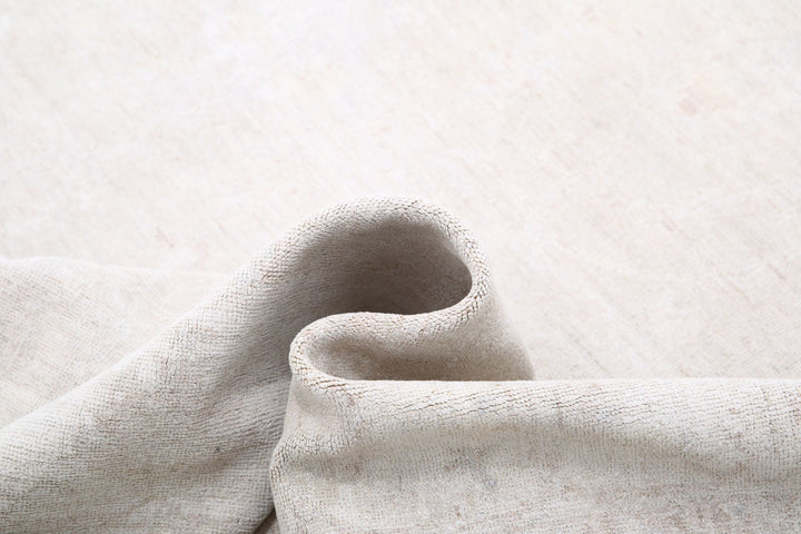 Hand Knotted Serenity Wool Rug 7' 11" x 9' 11" - No. AT56189