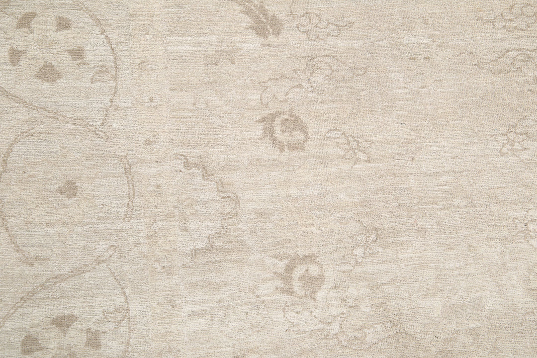 Hand Knotted Serenity Wool Rug 7' 9" x 8' 7" - No. AT12922