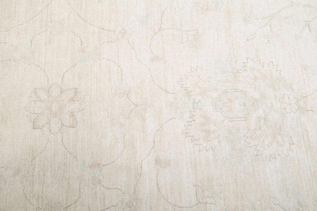 Hand Knotted Serenity Wool Rug 17' 0" x 23' 9" - No. AT63248