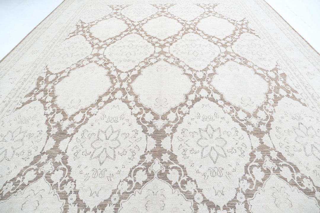 Hand Knotted Serenity Wool Rug 13' 0" x 17' 6" - No. AT47630