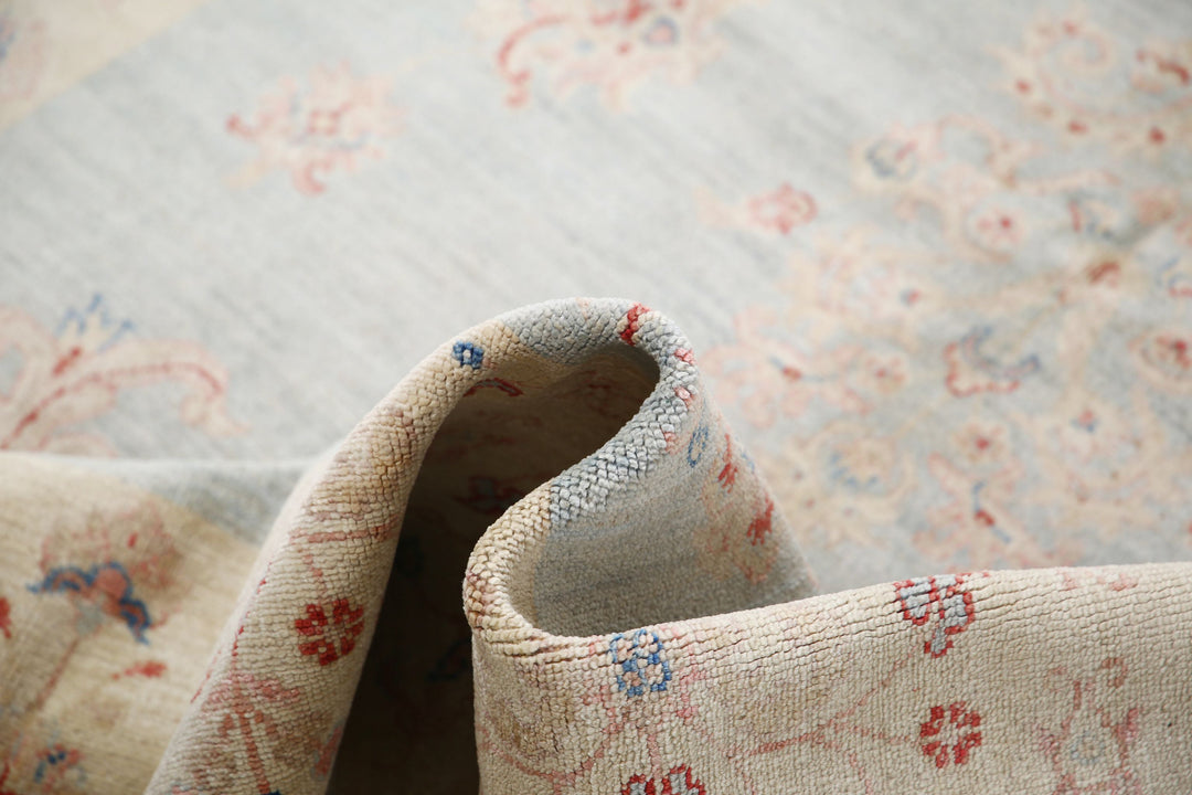 Hand Knotted Serenity Wool Rug 5' 2" x 6' 9" - No. AT82194