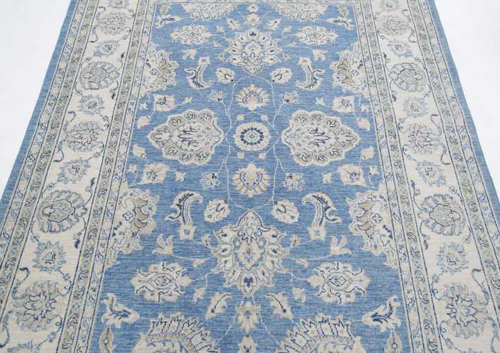 Hand Knotted Serenity Wool Rug 4' 9" x 6' 9" - No. AT79838