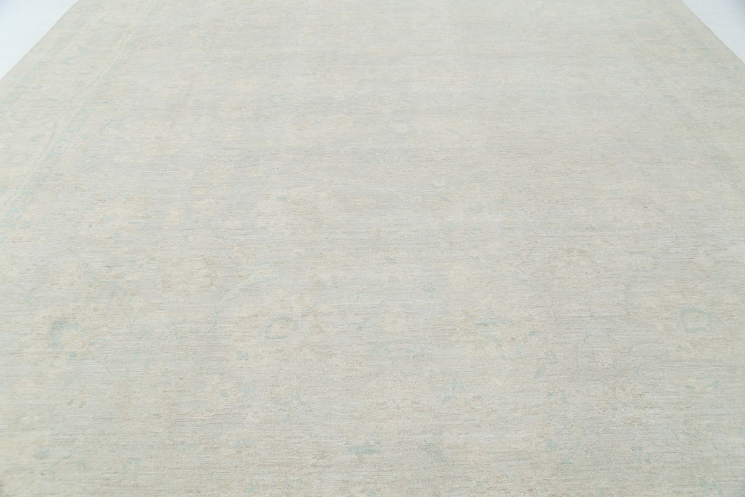 Hand Knotted Serenity Wool Rug 11' 9" x 17' 0" - No. AT42679