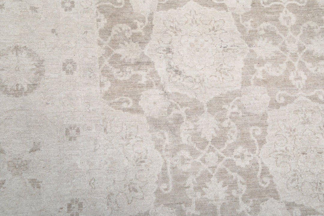 Hand Knotted Serenity Wool Rug 10' 10" x 18' 5" - No. AT61819
