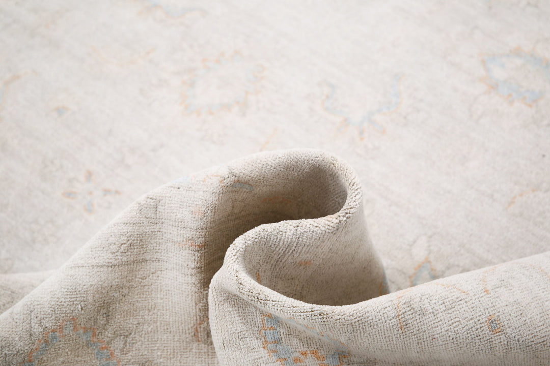 Hand Knotted Serenity Wool Rug 8' 1" x 9' 7" - No. AT34856