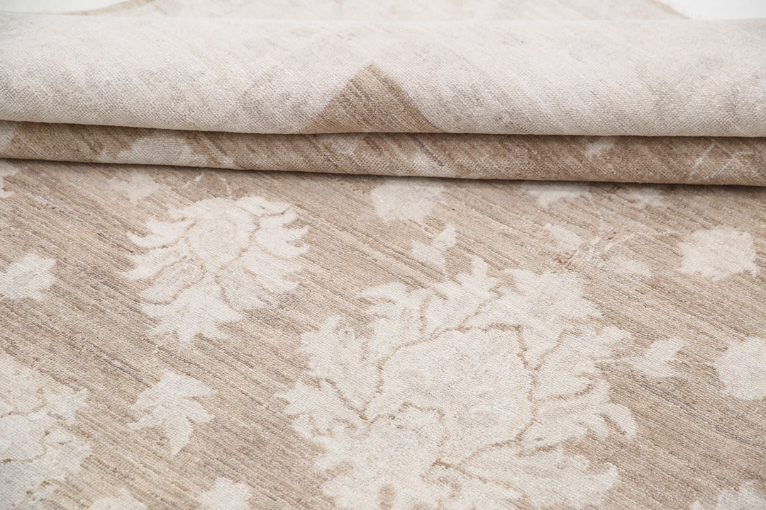 Hand Knotted Serenity Wool Rug 7' 11" x 10' 6" - No. AT17106