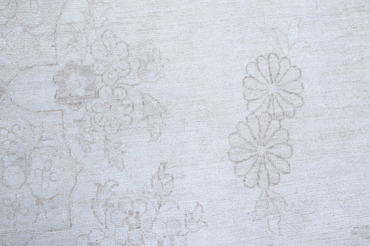 Hand Knotted Serenity Wool Rug 7' 10" x 10' 1" - No. AT92551