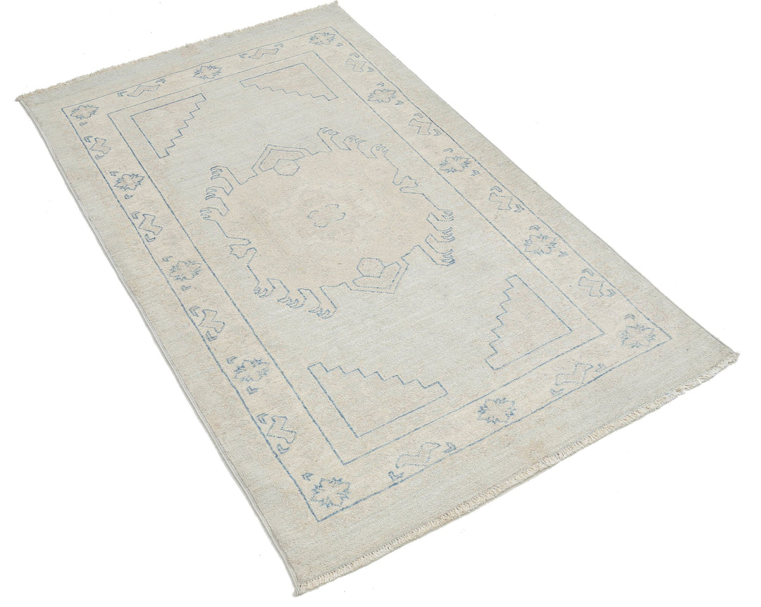 Hand Knotted Serenity Wool Rug 2' 11" x 4' 9" - No. AT13990