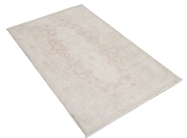 Hand Knotted Serenity Wool Rug 2' 11" x 4' 8" - No. AT72522