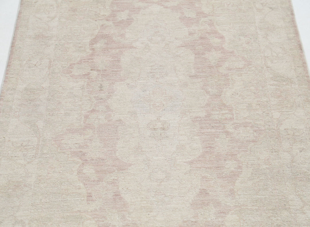 Hand Knotted Serenity Wool Rug 2' 11" x 4' 8" - No. AT72522