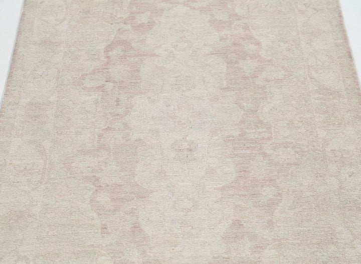 Hand Knotted Serenity Wool Rug 2' 11" x 4' 8" - No. AT72522