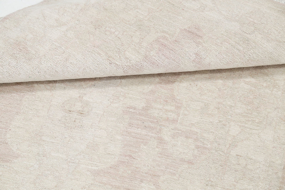 Hand Knotted Serenity Wool Rug 2' 11" x 4' 8" - No. AT72522