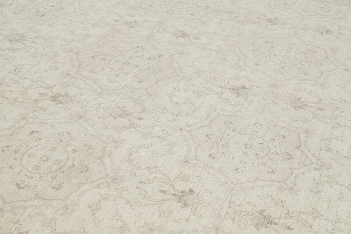 Hand Knotted Serenity Wool Rug 9' 11" x 13' 7" - No. AT95369