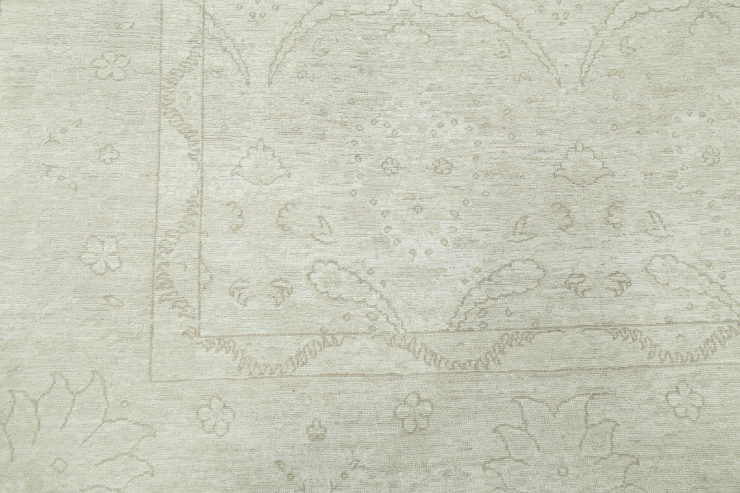 Hand Knotted Serenity Wool Rug 7' 9" x 9' 9" - No. AT22474