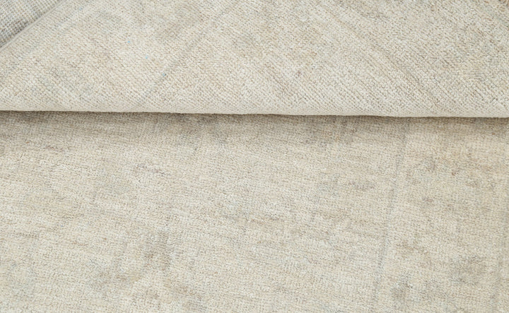 Hand Knotted Serenity Wool Rug 2' 2" x 3' 1" - No. AT84586