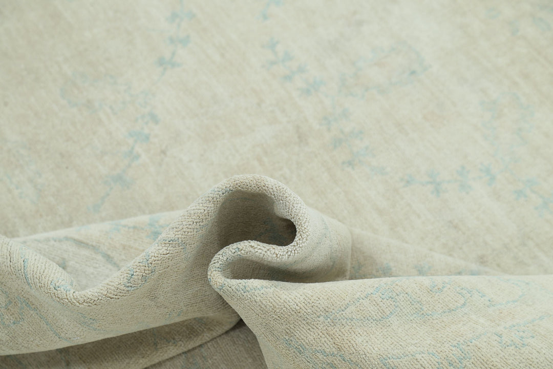 Hand Knotted Serenity Wool Rug 7' 9" x 9' 4" - No. AT83269