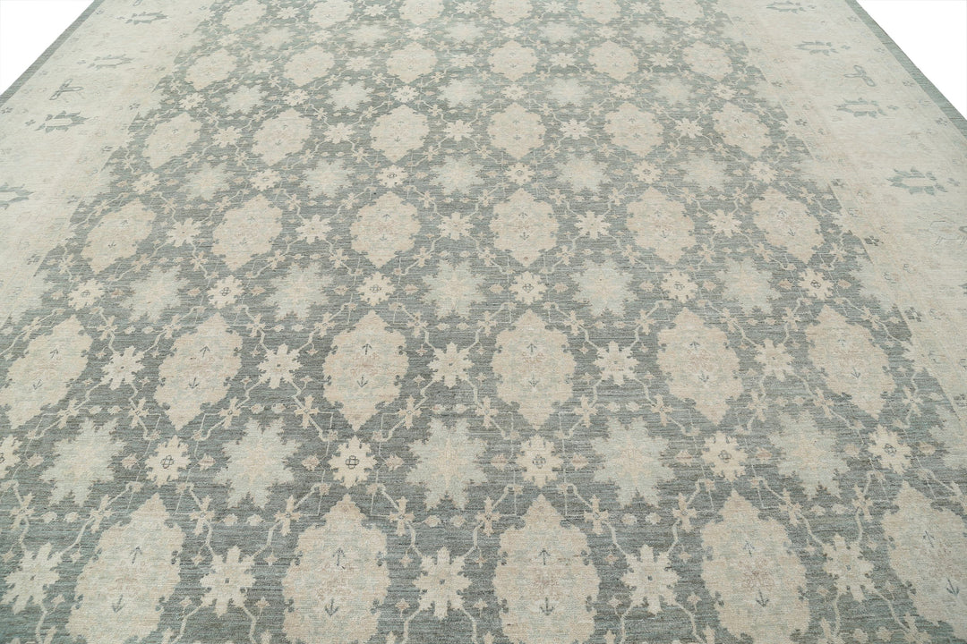 Hand Knotted Serenity Wool Rug 12' 10" x 15' 7" - No. AT36375