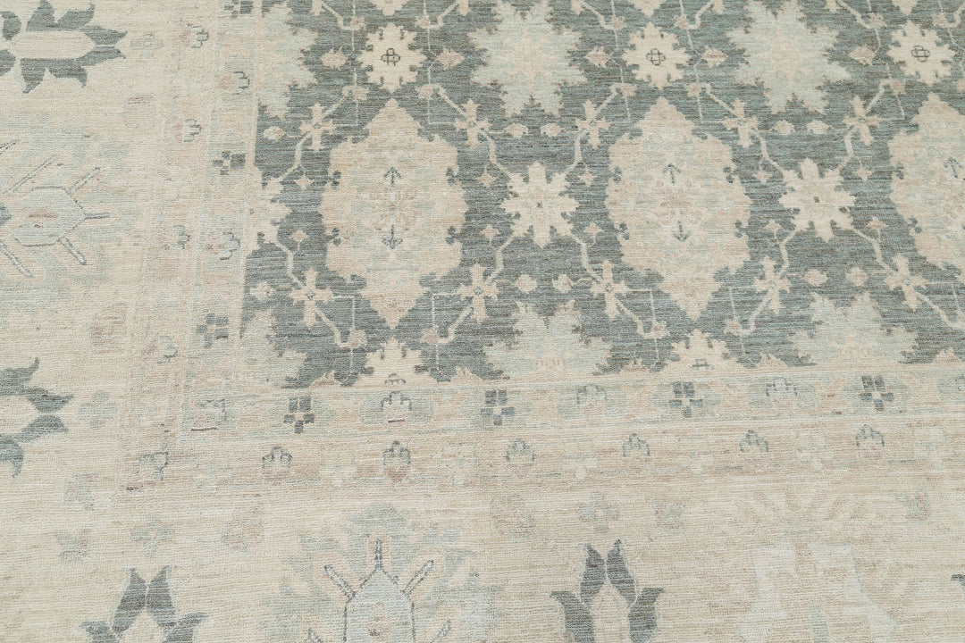Hand Knotted Serenity Wool Rug 12' 10" x 15' 7" - No. AT36375