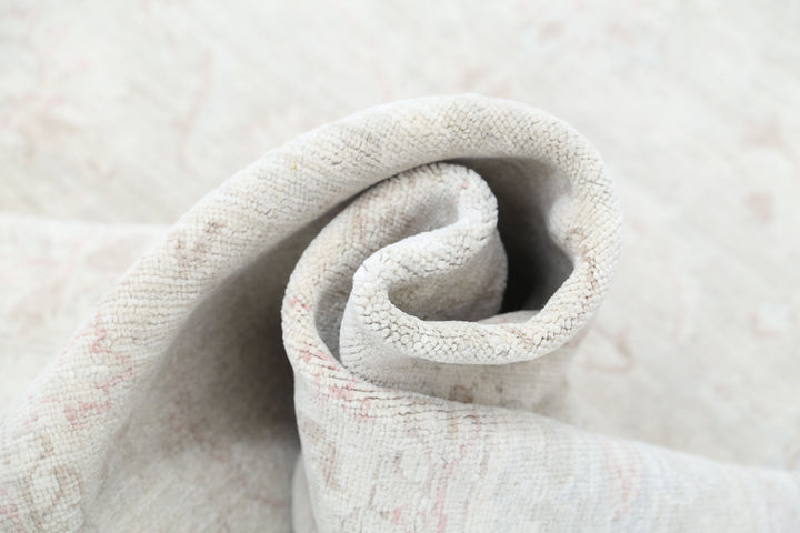 Hand Knotted Fine Serenity Wool Rug 7' 9" x 10' 0" - No. AT72075