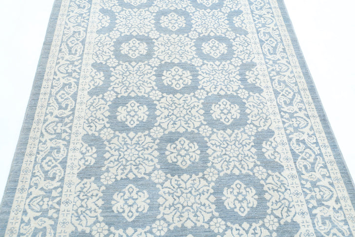 Hand Knotted Fine Serenity Wool Rug 4' 4" x 6' 6" - No. AT36789