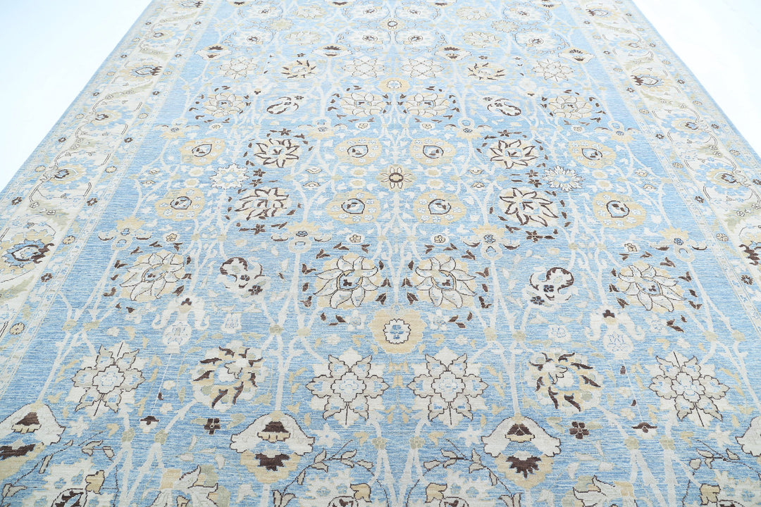 Hand Knotted Fine Serenity Wool Rug 10' 1" x 13' 4" - No. AT32377