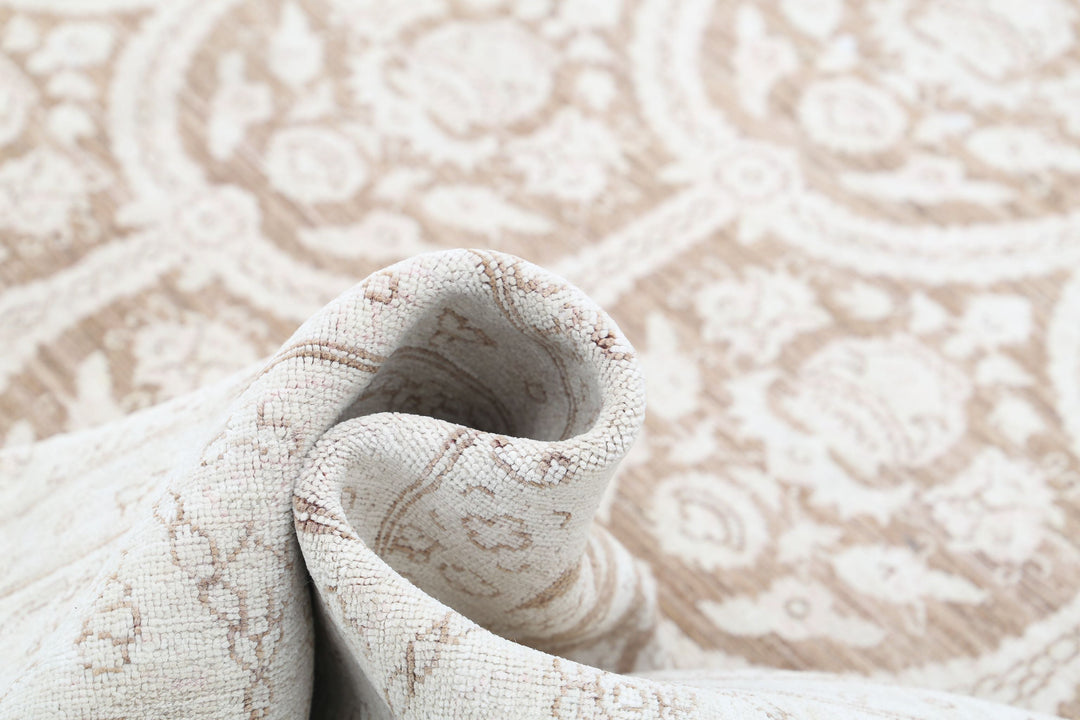 Hand Knotted Fine Serenity Wool Rug 10' 1" x 13' 4" - No. AT76243